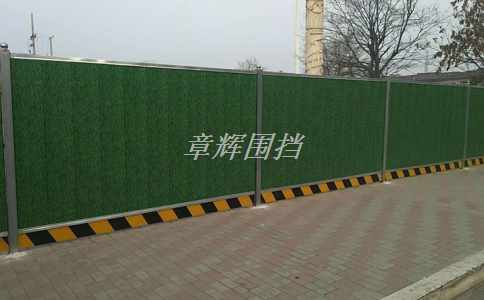 金屬圍擋的防火性能如何？