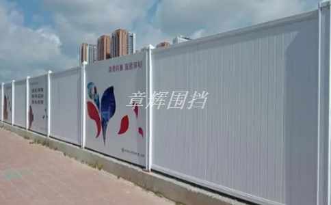 金屬圍擋的強(qiáng)度和穩(wěn)定性如何測(cè)試和驗(yàn)證，以確保安全和可靠性？